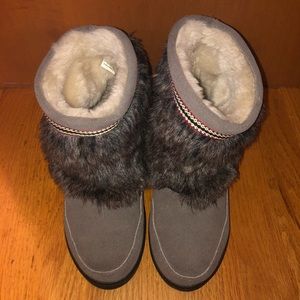 Minnetonka Women’s Fur Mukluk Boot